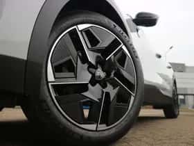Peugeot 408 (2025) thumbnail 4