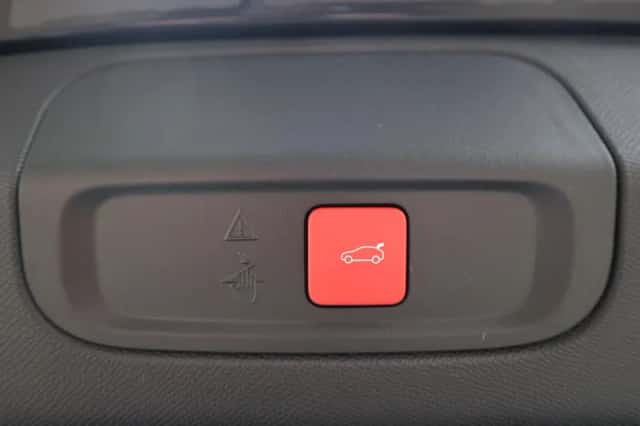 Peugeot 408 (2025) thumbnail 32