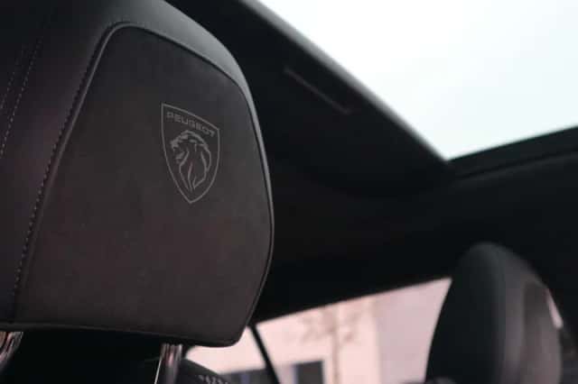 Peugeot 408 (2025) thumbnail 8