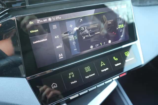 Peugeot 308 (2025) thumbnail 25