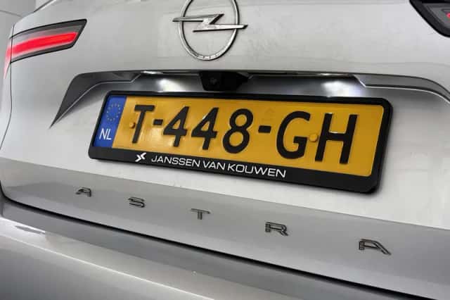 Opel Astra (2023) thumbnail 30