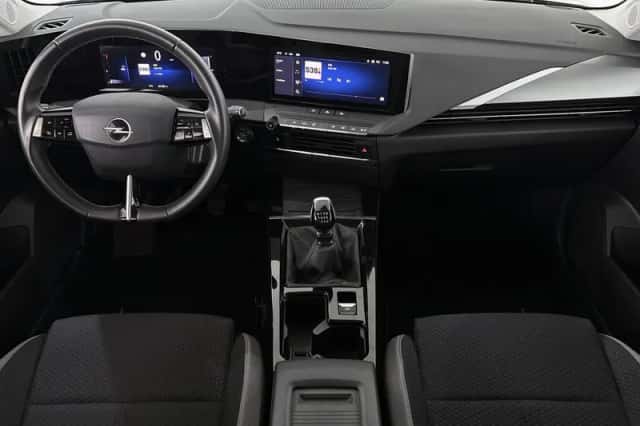 Opel Astra (2023) thumbnail 7