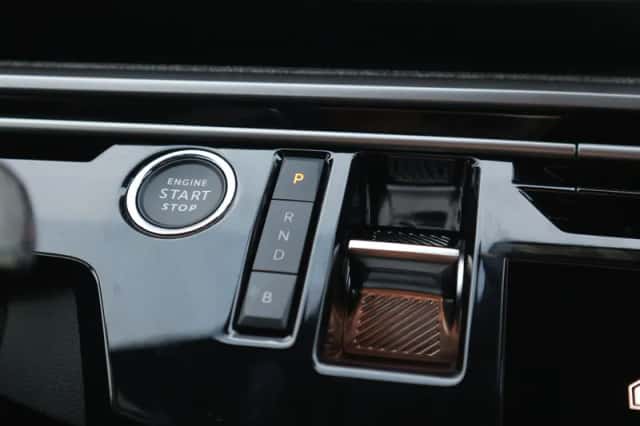 Peugeot 3008 (2025) thumbnail 23