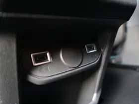 Peugeot 3008 (2025) thumbnail 37