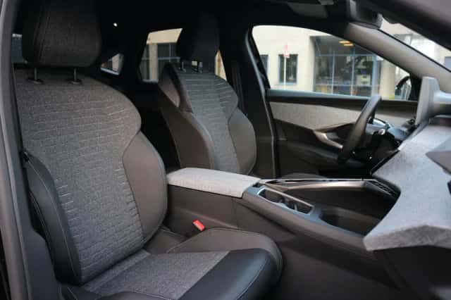 Peugeot 3008 (2025) thumbnail 9