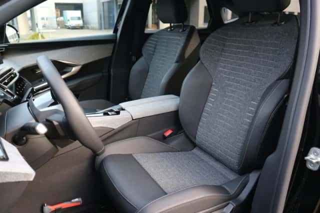 Peugeot 3008 (2025) thumbnail 10