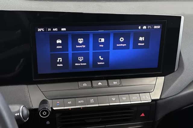 Opel Astra (2023) thumbnail 12