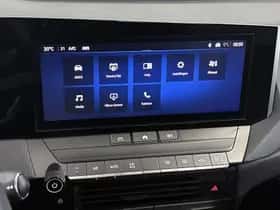 Opel Astra (2023) thumbnail 12
