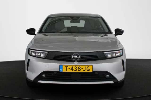Opel Astra (2023) thumbnail 13