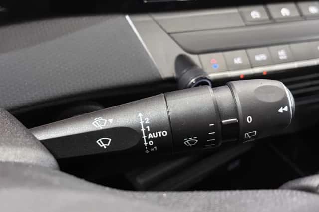 Opel Astra (2023) thumbnail 35