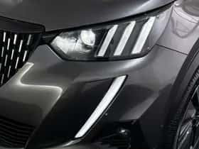 Peugeot 2008 (2020) thumbnail 18