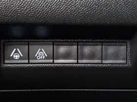Peugeot 2008 (2020) thumbnail 26