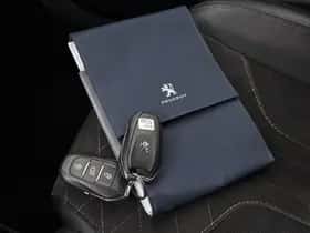 Peugeot 2008 (2020) thumbnail 28