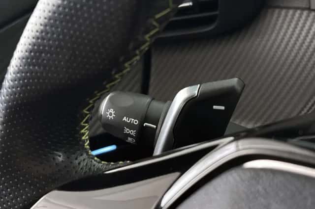 Peugeot 2008 (2020) thumbnail 39