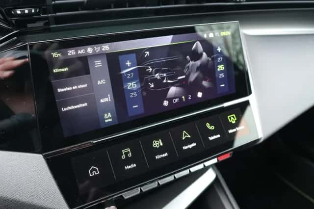 Peugeot 308 (2026) thumbnail 23