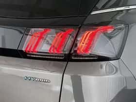 Peugeot 3008 (2022) thumbnail 23