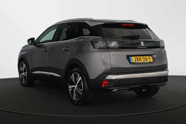Peugeot 3008 (2022) thumbnail 4