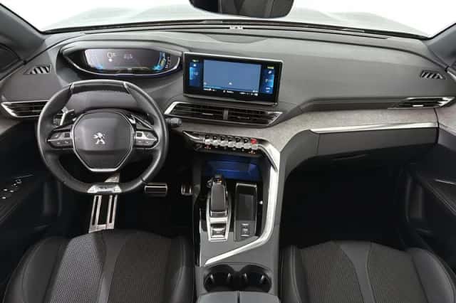 Peugeot 3008 (2022) thumbnail 7
