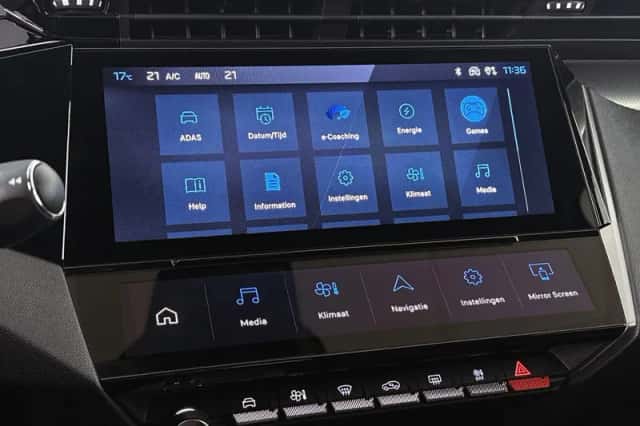 Peugeot 408 (2024) thumbnail 13