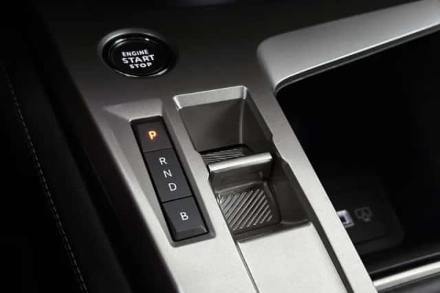 Peugeot 408 (2024) thumbnail 28