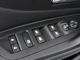 Peugeot 408 (2024) thumbnail 32