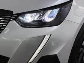 Peugeot 2008 (2021) thumbnail 17
