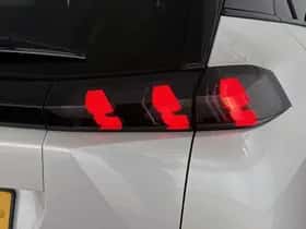 Peugeot 2008 (2021) thumbnail 19