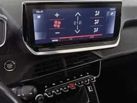 Peugeot 2008 (2021) thumbnail 21