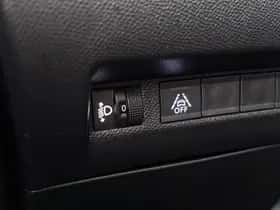 Peugeot 2008 (2021) thumbnail 22