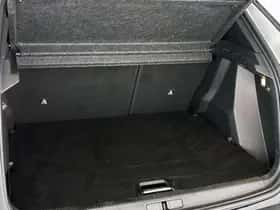 Peugeot 2008 (2021) thumbnail 9