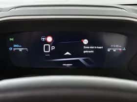 Peugeot 2008 (2024) thumbnail 12