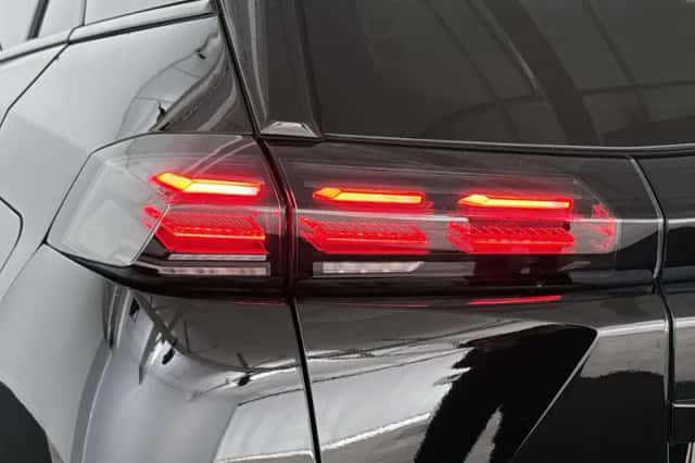 Peugeot 2008 (2024) thumbnail 21
