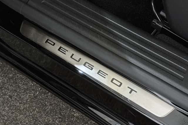 Peugeot 2008 (2024) thumbnail 24