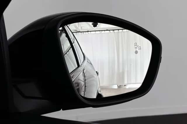 Peugeot 2008 (2024) thumbnail 25