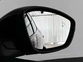 Peugeot 2008 (2024) thumbnail 25