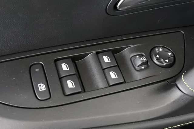 Peugeot 2008 (2024) thumbnail 30