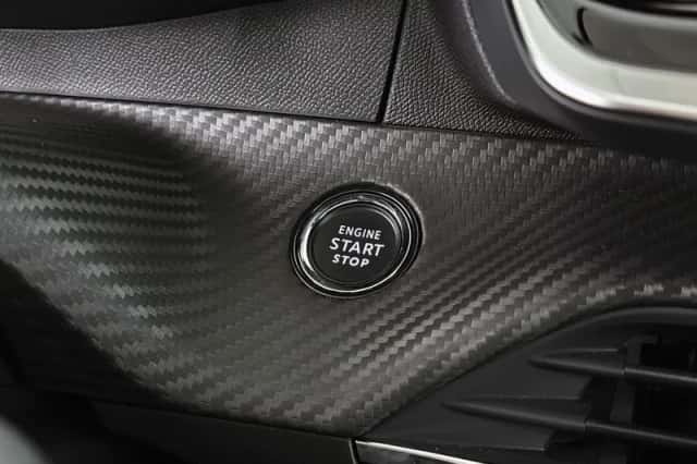 Peugeot 2008 (2024) thumbnail 36