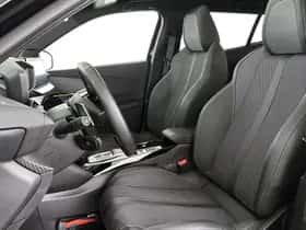 Peugeot 2008 (2024) thumbnail 6