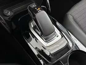 Peugeot e-2008 (2022) thumbnail 17