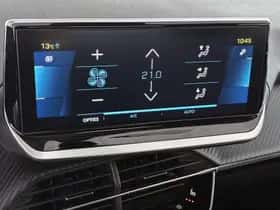 Peugeot e-2008 (2022) thumbnail 24