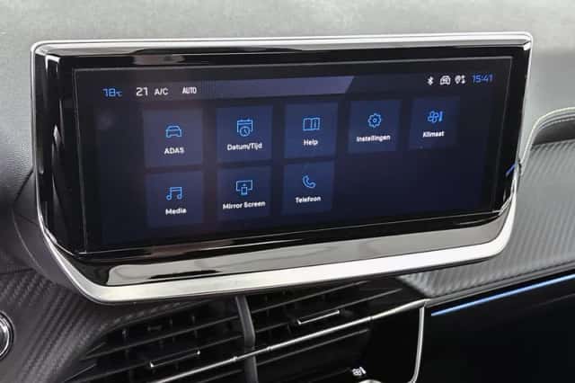 Peugeot 208 (2024) thumbnail 12