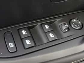 Peugeot 208 (2024) thumbnail 29