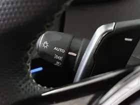 Peugeot 208 (2024) thumbnail 38