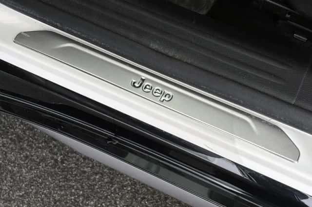 Jeep Compass (2023) thumbnail 19
