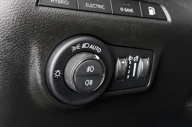 Jeep Compass (2023) thumbnail 28
