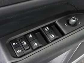 Jeep Compass (2023) thumbnail 34