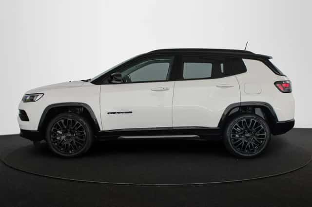 Jeep Compass (2023) thumbnail 35