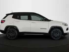 Jeep Compass (2023) thumbnail 36