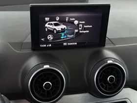 Audi Q2 (2017) thumbnail 12