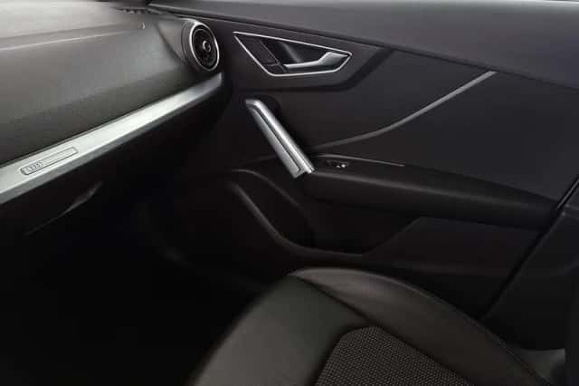Audi Q2 (2017) thumbnail 33